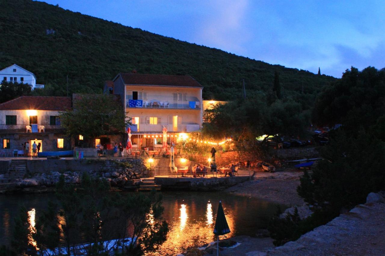 Apartments By The Sea Cove Zarace - Gdinj, Hvar - 2047 Zewnętrze zdjęcie