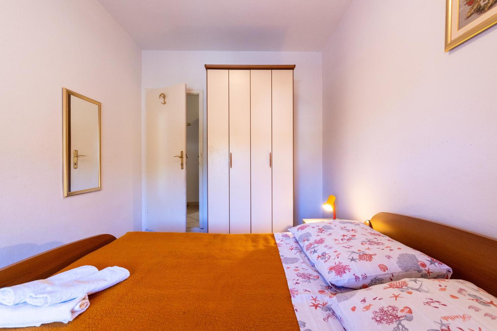 Apartments By The Sea Cove Zarace - Gdinj, Hvar - 2047 Pokój zdjęcie